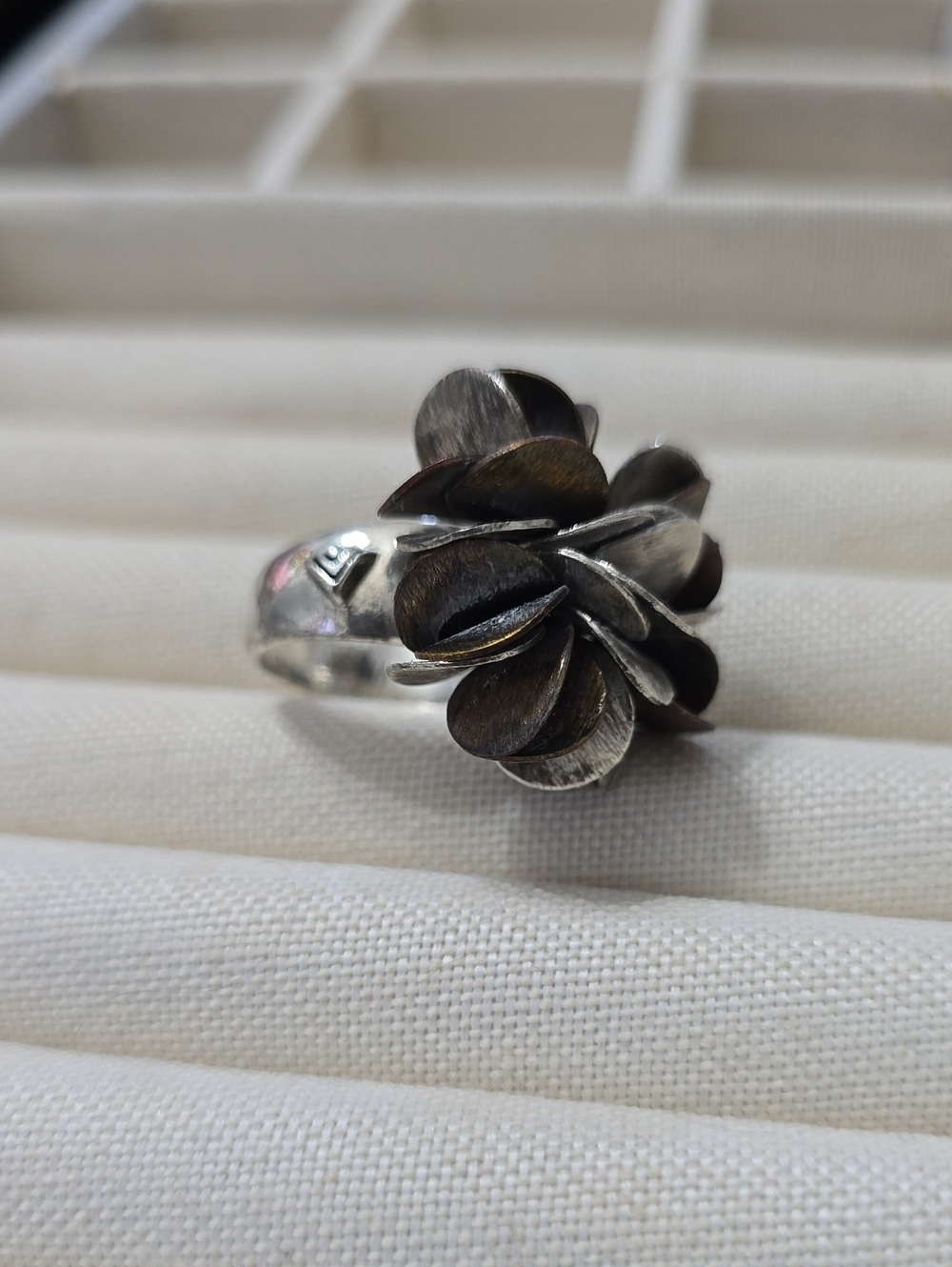 Retired Silpada Floral Disk Ring